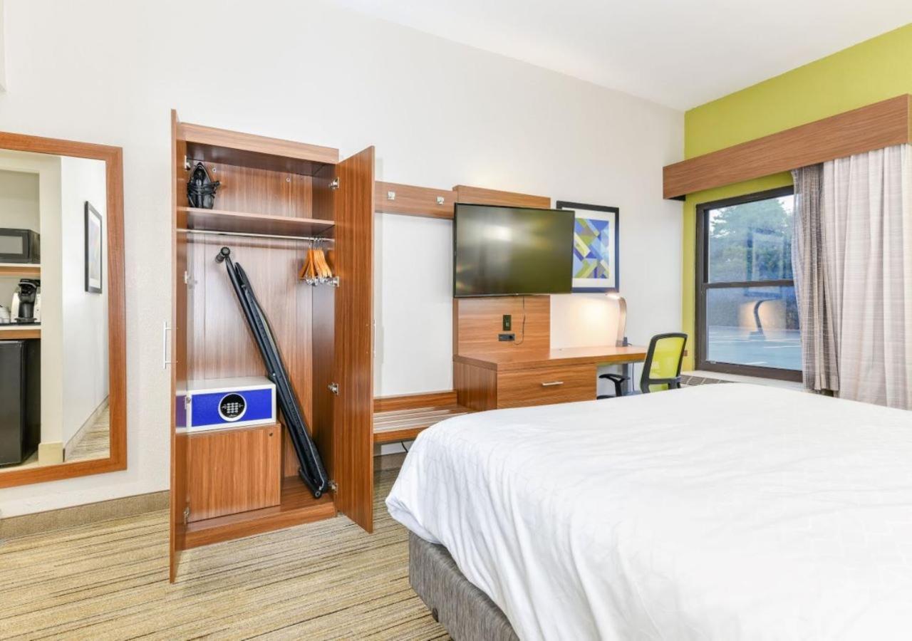 Holiday Inn Express Hotel & Suites Pigeon Forge By Ihg Exterior photo