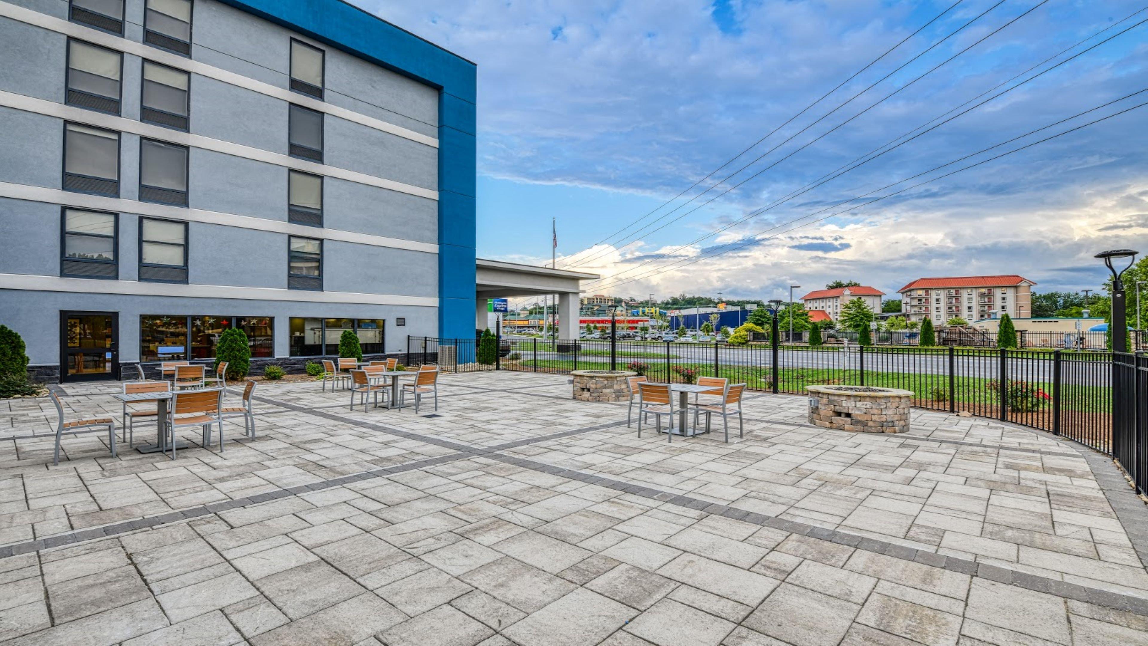 Holiday Inn Express Hotel & Suites Pigeon Forge By Ihg Exterior photo